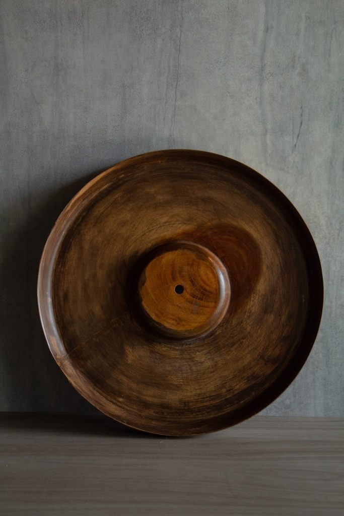 Plato de teca · Ø 29 cm